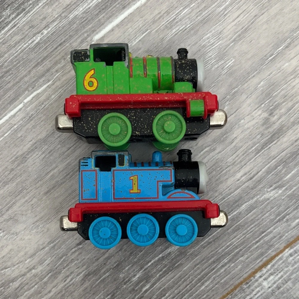 Dirt Speckled Thomas & Percy